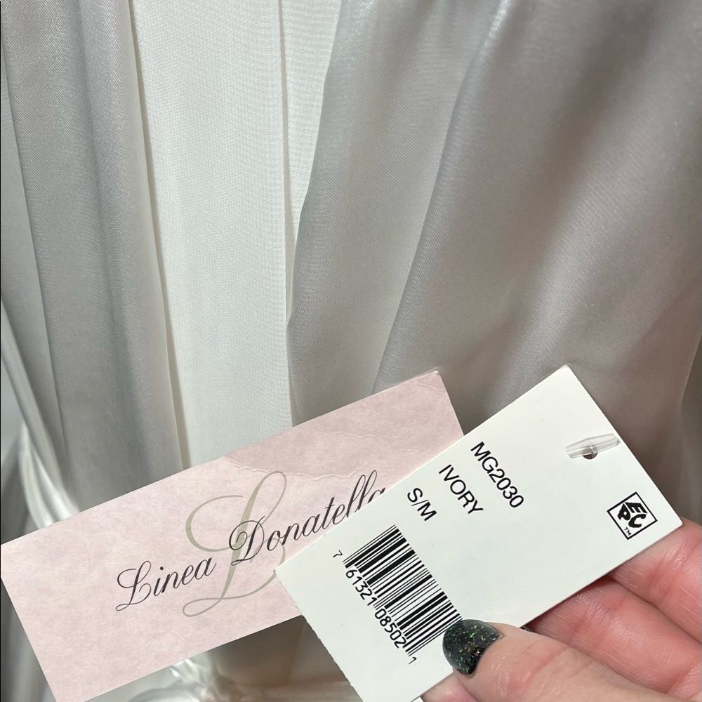 NWT Linea Donatella Midnight Short Wrap Robe size small/medium white bridal - Picture 5 of 9